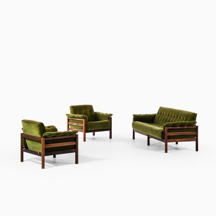 Suryavanshi Cozy Casa Mid-Century Modern Olive Green Velvet Sofa with Wooden Solid Wood Frame