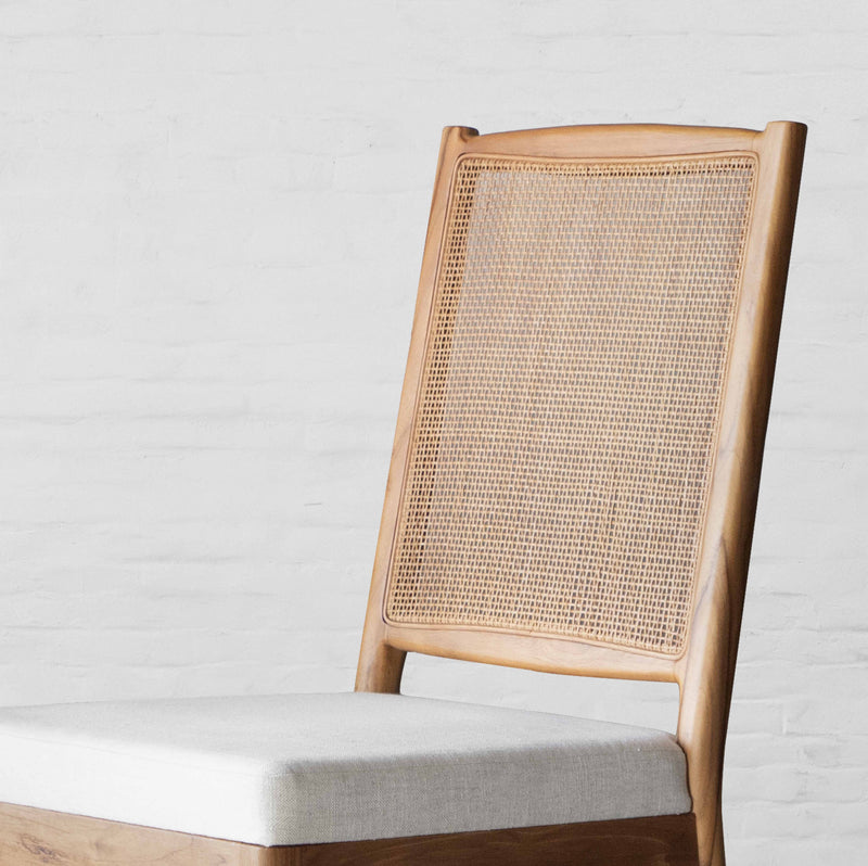 Suryavanshi Acacia Wood Dining Chair with Cane Backrest & Cushioned Seat – Natural Finish, Ivory Upholstery – Wooden Chair for Home, Dining Room, Café (Pre-Assembled)